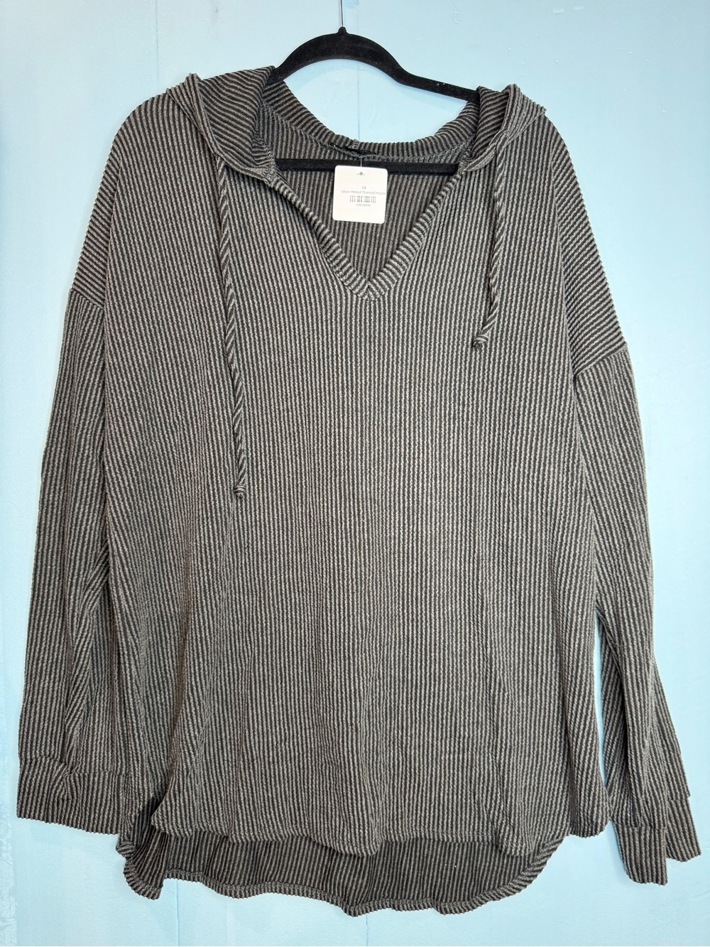 NWT 1XL HEIMISH USA Women Ribbed Charcoal Hoodie Striped V-Neck Knit Shirt A0238